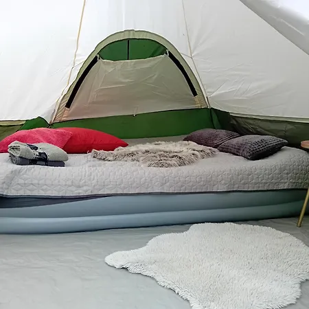 Camp Thea, Glamping Tent Yurtas In Rose Resort *